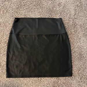Windsor Black Pencil Skirt